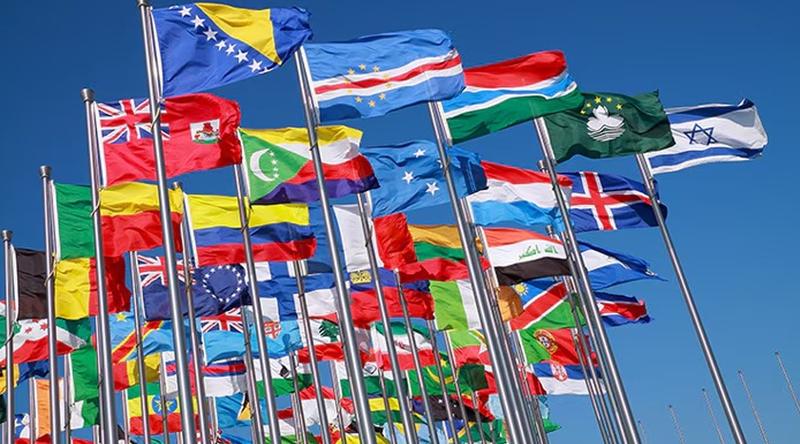 ২০২৬ সালের ধনীর তালিকা প্রকাশ, শীর্ষে যুক্তরাষ্ট্র