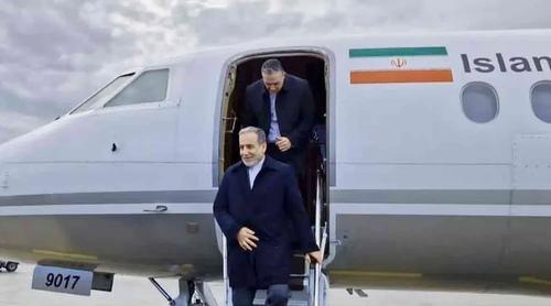 পাকিস্তানে ফিরলেন ইরানের পররাষ্ট্রমন্ত্রী আরাঘচি