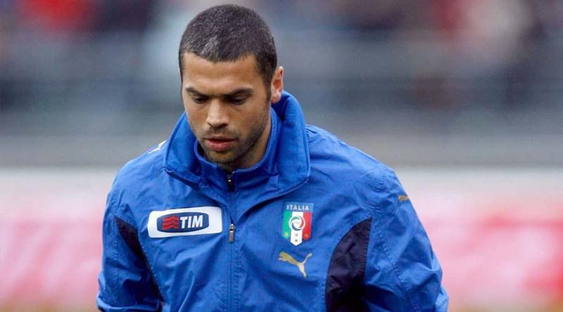 ইতালির সাবেক ফুটবলার এখন উবার চালক