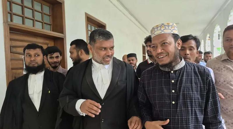 হাইকোর্টে এমপি মুফতি আমির হামজার আগাম জামিন