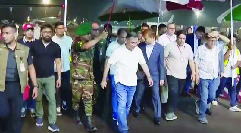 যশোর সফর শেষে ঢাকায় পৌঁছেছেন প্রধানমন্ত্রী