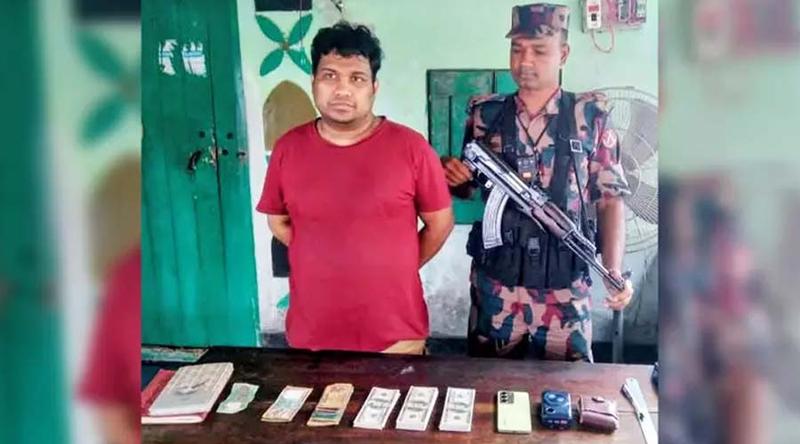 পঞ্চগড়ে ডলারসহ এক ভারতীয় নাগরিককে আটক