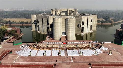 সংসদে ৭ বীরশ্রেষ্ঠের নামে গ্যালারি, মূল ফটক এম এ জি ওসমানী