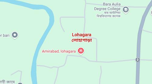 লোহাগাড়ায় নিয়ন্ত্রণ হারিয়ে মাইক্রোবাস খাদে পড়ে প্রাণ গেল ৩ জনের