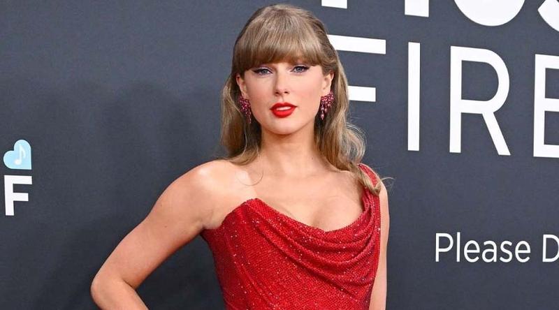 নিজের কণ্ঠ ও ছবি সুরক্ষায় নতুন পদক্ষেপ টেইলর সুইফটের