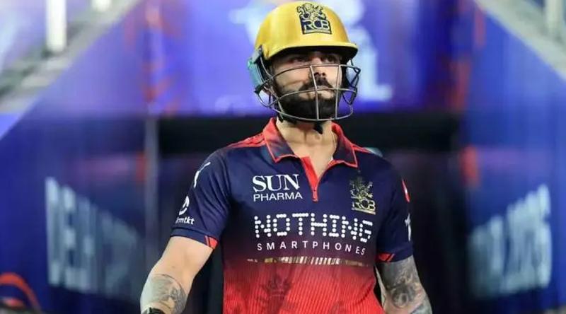 ৯০০০ রানের মাইলফলক, আইপিএলে অনন্য রেকর্ড কোহলির