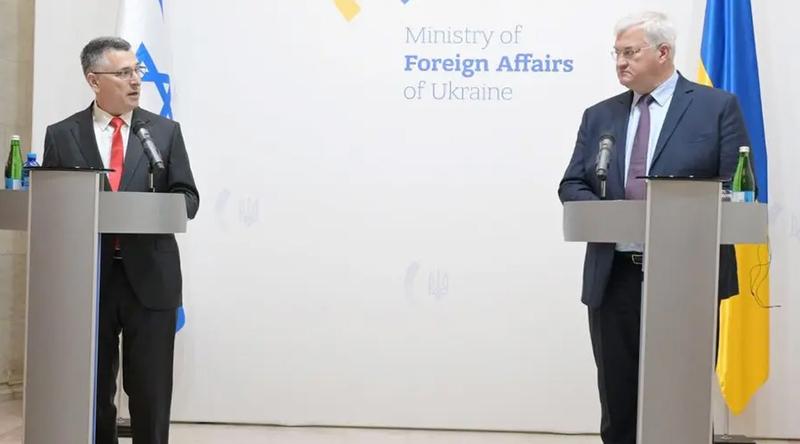 গম চুরির অভিযোগে ইসরায়েলি রাষ্ট্রদূতকে তলব ইউক্রেনের