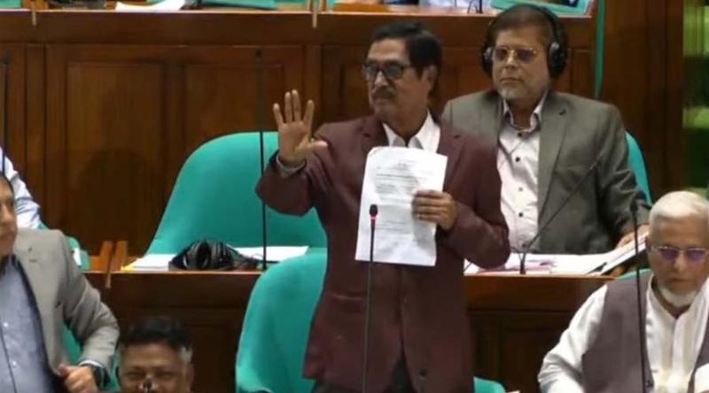 জামায়াত আমিরকে ফজলুর রহমানের ‘খোঁচা’, উত্তাল সংসদ