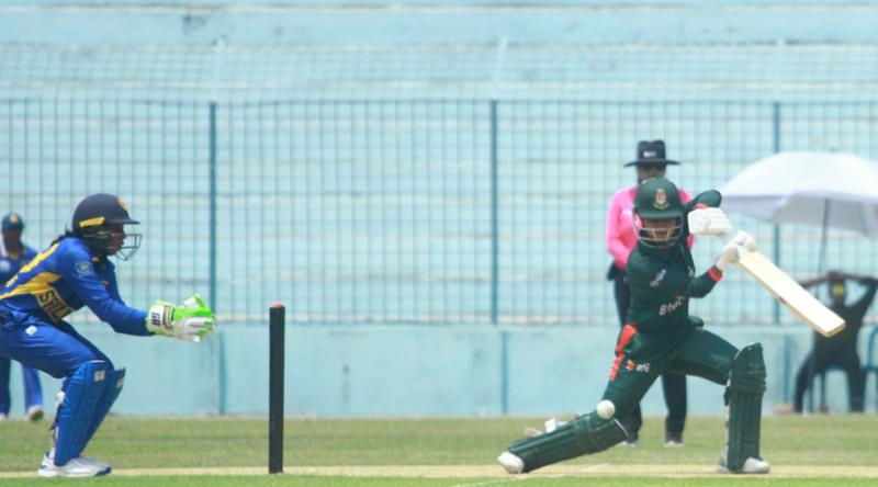 স্বর্ণার ফিফটির পরও হারল বাংলাদেশ