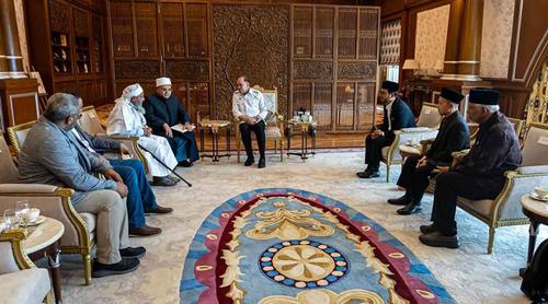 মুসলিম বিশ্বের সংকট নিরসনে কুয়ালালামপুরে গুরুত্বপূর্ণ বৈঠক