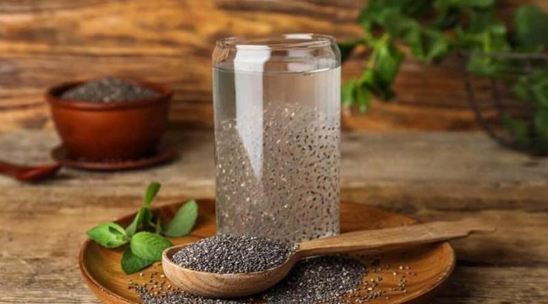 জেনে নিন এই গরমে চিয়া সিড খেলে কী হয়?