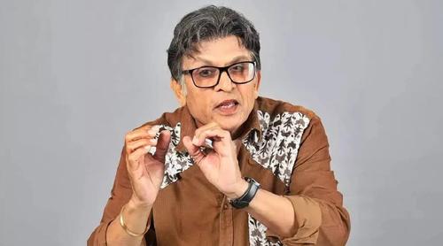 অন্তরঙ্গ দৃশ্যে নিয়ন্ত্রণ হারান অভিনেতারা, বিস্ফোরক দাবি আন্নুর