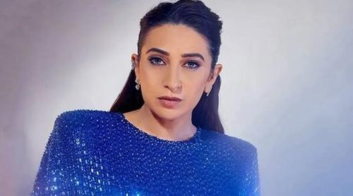 পাপারাজ্জিদের সঙ্গে কী আচরণ করে সমালোচিত কারিশমা?