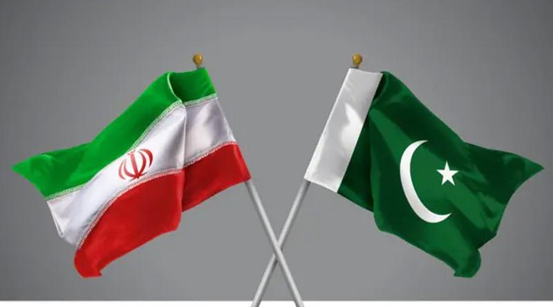 ইরানকে নিজেদের ভূখণ্ড ব্যবহারের অনুমতি দিল পাকিস্তান  সরকার