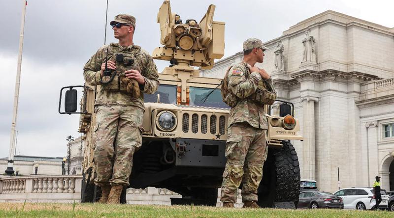 জার্মানিতে মার্কিন সেনা কমানোর পরিকল্পনা ট্রাম্পের