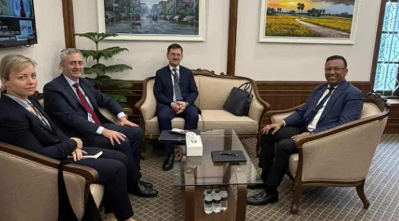 বাংলাদেশ-ইইউ সম্পর্ক আরও কার্যকরে গুরুত্বারোপ পররাষ্ট্র উপদেষ্টার