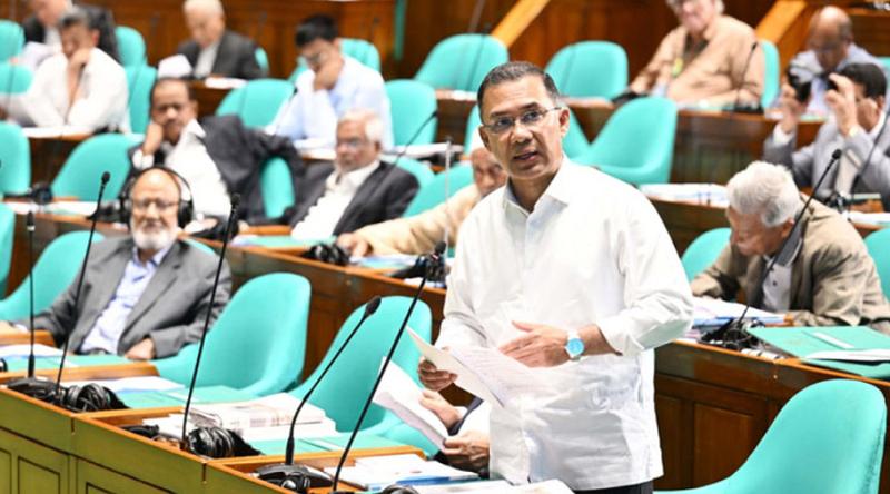 সংসদে শৃঙ্খলা মানার দৃষ্টান্ত স্থাপন করলেন প্রধানমন্ত্রী