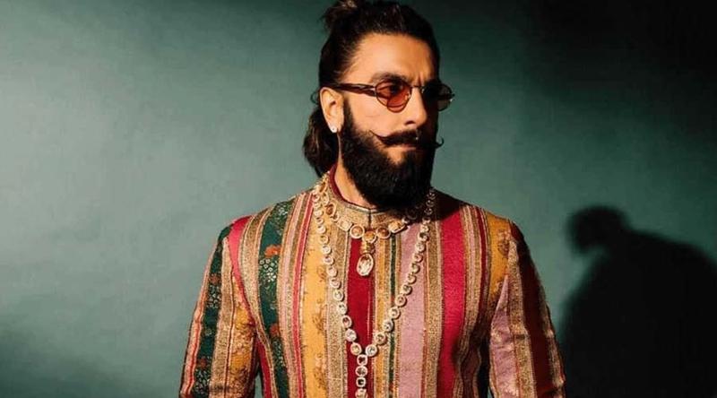 রণবীর সিং- এর পরবর্তী সিনেমা নিয়ে নতুন তথ্য জানালেন নির্মাতা