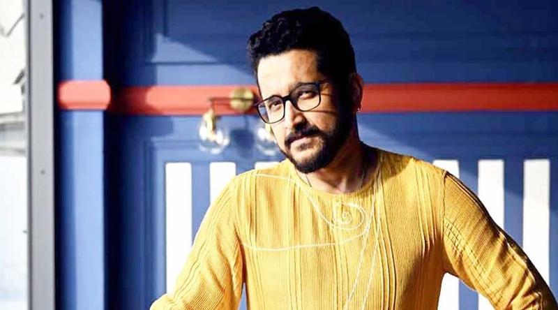 ভোট শেষে গণতন্ত্র নিয়ে কী বার্তা দিলেন পরমব্রত?