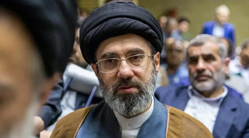 হাজার কিলোমিটার দূর থেকে আসা লোভী বিদেশিদের স্থান হবে সমুদ্রের তলদেশে