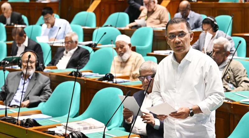 প্রধানমন্ত্রীর চেয়ার আরামদায়ক নয়, তপ্ত আগুনের মতো: সংসদে প্রধানমন্ত্রী