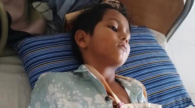 ৭ বছরের শিশুকে বেধড়ক পেটানোর অভিযোগ,  আটক মাদ্রাসা শিক্ষক