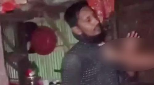 বৃষ্টিভেজা রাতে গৃহবধূর প্রেশার মাপতে গিয়ে বিপাকে গ্রাম্য চিকিৎসক