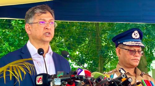 পুলিশ কোনো দলের বা গোষ্ঠীর লাঠিয়াল বাহিনী নয়: স্বরাষ্ট্রমন্ত্রী