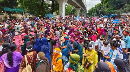 আগস্টেই যোগদানের দাবিতে শাহবাগে প্রাথমিকের সুপারিশপ্রাপ্ত শিক্ষকরা