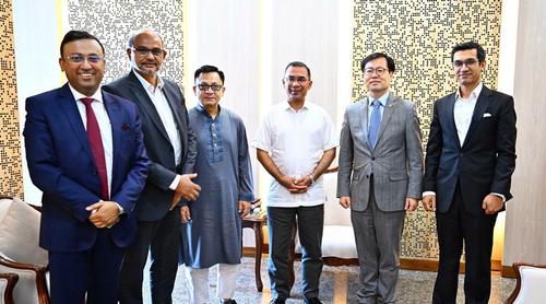 প্রধানমন্ত্রীর সঙ্গে দক্ষিণ কোরিয়ার বাণিজ্যমন্ত্রীর সাক্ষাৎ