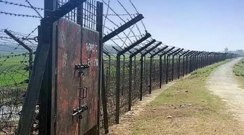 সীমান্তে বিএসএফের ছোড়া রাবার বুলেটে বাংলাদেশি আহত