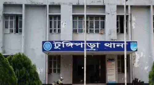 টুঙ্গিপাড়ায় ‘৩৬ জুলাই’ স্মারক তোরণে আগুনের ঘটনায় মামলা