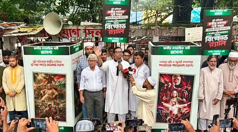 আওয়ামী লীগকে হারিয়ে এখন বিএনপিকে ব্যবহার করতে চায় ভারত: রাশেদ প্রধান