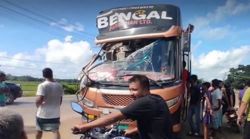 সিলেটে দুই বাসের মুখোমুখি সংঘর্ষে নিহত বেড়ে ৯