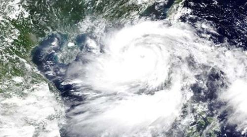 এবার ধেয়ে আসছে টাইফুন ‘ডলফিন’, ভয়াবহ ক্ষতির আশঙ্কা