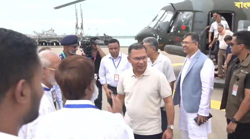 মহেশখালীর মাতারবাড়িতে পৌঁছেছেন প্রধানমন্ত্রী