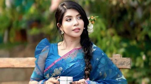 আমরা সাধারণ মানুষরা মৃত্যুটাকে সহজে মেনে নিতে পারি না: নওশাবা