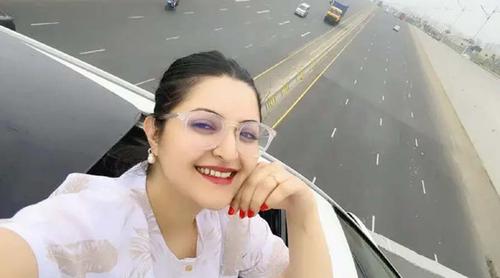 যানজটের কারণে যথাসময়ে আদালতে হাজির হতে পারলেন না পরীমনি