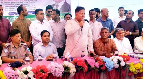 ‘বিএনপি না থাকলে জামায়াত-এনসিপিকে গুলিয়ে খাবে আওয়ামী লীগ’