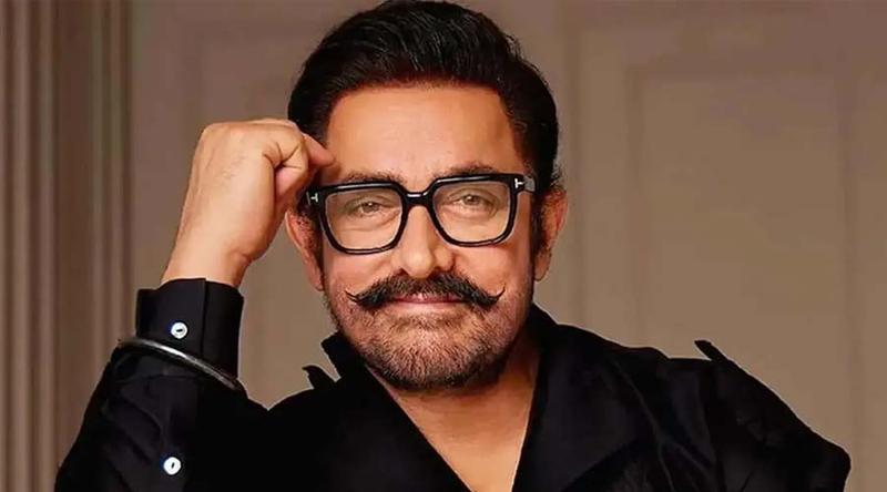 ‘চতুর্থ বিয়ে কবে করছেন?’ আমিরকে নেটিজেনের প্রশ্ন