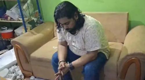 চাঁদপুরে ইয়াবাসহ চিকিৎসক আটক