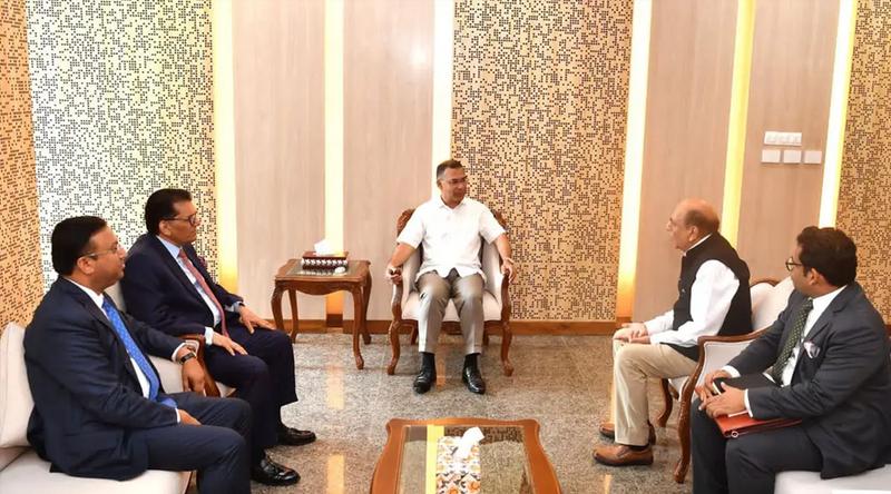 হাদি হত্যাকারীদের ফিরিয়ে দিতে ভারতের প্রতি অনুরোধ