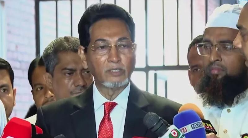 দলীয় সিদ্ধান্তের বাইরে ভোট দিলে এমপি পদ থাকবে না: চিফ হুইপ
