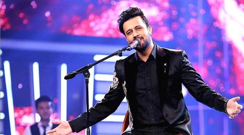 ভারতে কাজে ‘নিষেধাজ্ঞা’ নিয়ে কি বললেন আতিফ আসলাম?