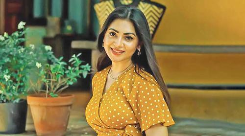 অন্যের চিন্তাভাবনা বা দৃষ্টিভঙ্গি কখনোই চরিত্রকে নির্ধারণ করে না : প্রভা