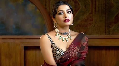ভয় দেখিয়ে আতঙ্কিত করা সম্ভব না,মনে রেখো আমি ডাইনি: বাঁধন
