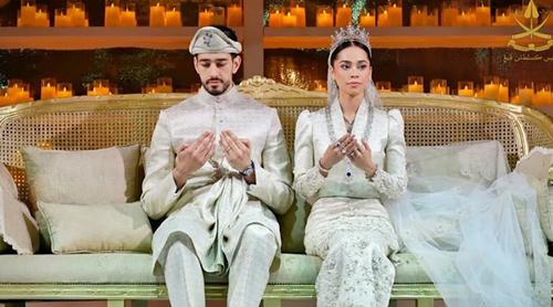 ব্রিটিশ রেসিং ড্রাইভারকে বিয়ে করলেন মালয়েশিয়ার রাজকন্যা