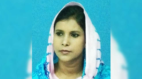 বগুড়ায় সিটি করপোরেশন কার্যালয় থেকে যুব মহিলা লীগের সাবেক নেত্রী গ্রেপ্তার