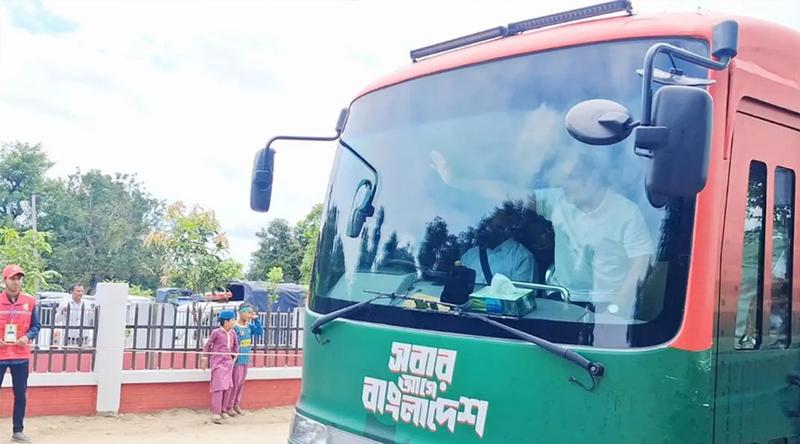 কিশোরগঞ্জে পৌঁছেছেন প্রধানমন্ত্রী