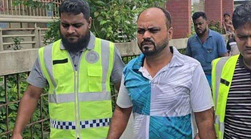 যৌন নিপীড়নের জন্য ছাত্রীকে ওয়াশরুমে ডাকা সেই শিক্ষক গ্রেপ্তার